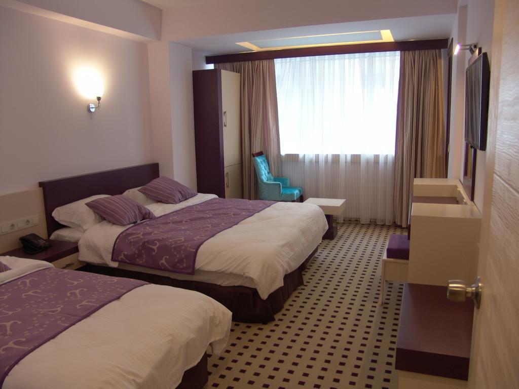 Izan Hotel Izmir Ruang foto