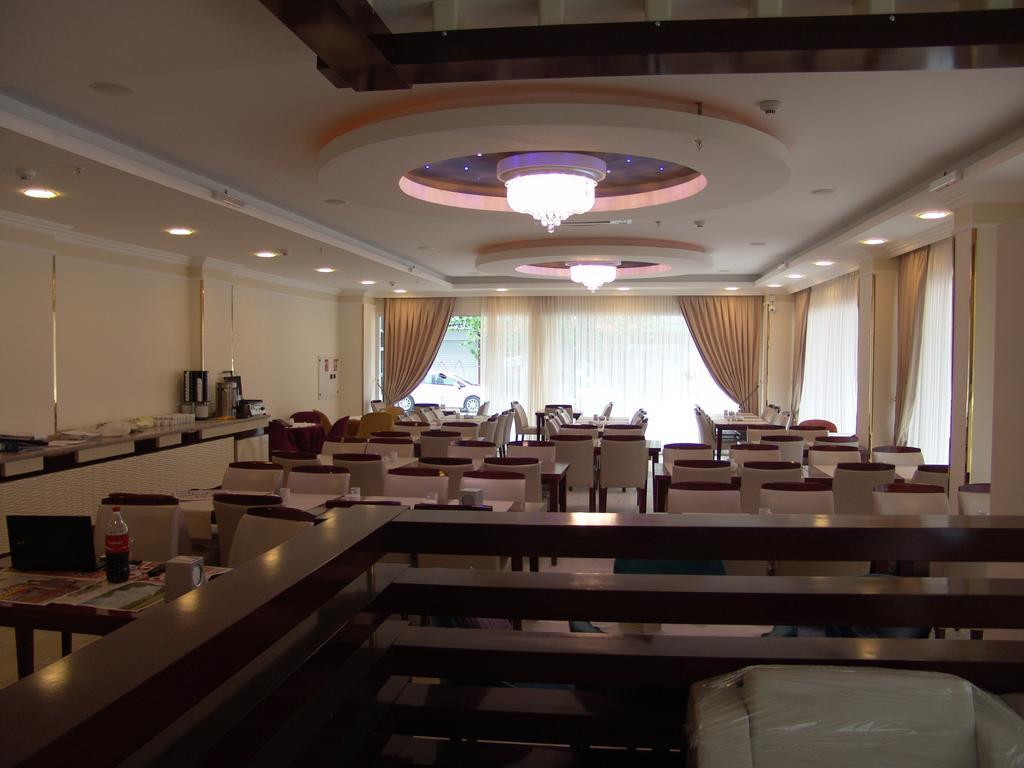 Izan Hotel Izmir Bagian luar foto